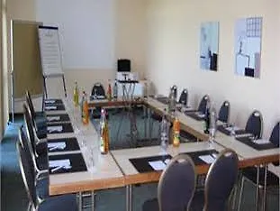 Ramada By Wyndham Muenchen Airport Hotel Oberding